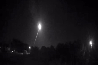 İstanbul Üzerinde Gökyüzünde Görülen Parlak Işık Yalova’da da Kameralara Yansıdı