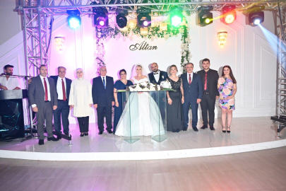 Acar Ailesinin mutlu gününe Akyol'da ortak oldu