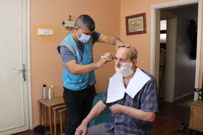 Yalova Belediyesi’nin kuaför hizmeti devam ediyor