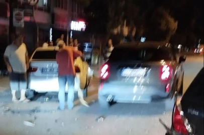 Yalova Fatih Caddesi’nde maddi hasarlı trafik kazası