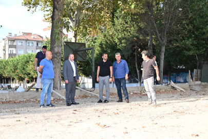 Yalova Gaziosmanpaşa Mahallesi yeni spor sahasına kavuşuyor! Yalova Belediyesi hizmet üretiyor…