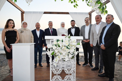 Yalova AK Parti İl Teşkilatı nikah merasimine katılım sağladı