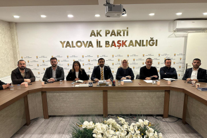 Yalova AK Parti İl Başkanlığı Haftalık Olağan Yönetim Kurulu Toplantısını Yaptı