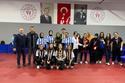 Yalova TOBB MTAL, masa tenisinde il şampiyonu oldu