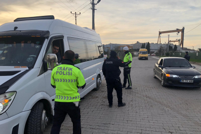 Yalova Altınova’da kış lastiği denetimi yapıldı