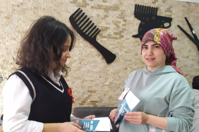 Yalova Çiftlikköy İlçe Sağlık Müdürlüğü Dünya AİDS Günü Kapsamında Berber ve Kuaförleri Bilgilendirdi