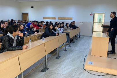 Yalova Üniversitesi’ne lise öğrencilerinden kampüs gezisi