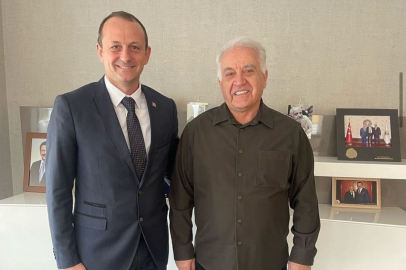 CHP Yalova Çiftlikköy Belediye Başkan Adayı Adil Yele, Tahsin Becan’ı ziyaret etti
