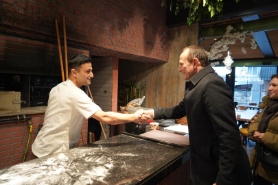 Adil Yele Çiftlikköy esnafı ve vatandaşlarla buluştu