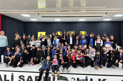 Subaşı’nda madalyalar Başkan Turan Canbay’dan