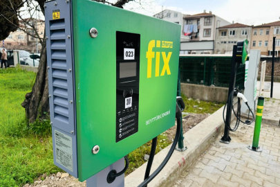 Altınova’ya elektrikli araç şarj istasyonu kuruldu