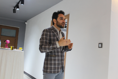 Dr. Emrah Uğur geleneksel tıp uygulamalarını anlattı