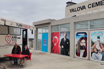 Yalova Cem Vakfı gönüllüleri, Kızılay’a kan bağışında bulundu