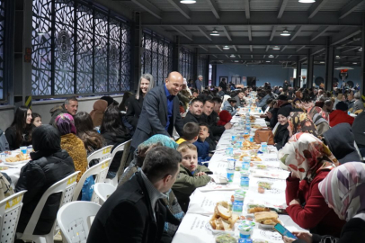 Altınova Cumhuriyet Mahallesi sakinleri iftarda buluştu