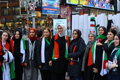 Yalova Üniversitesi’nden Doç. Dr. Saliha Gümrükçüoğlu, New York’ta Gazzeli kadınları andı