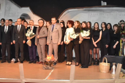 Yalova'da Aşık Veyse Ölümünün 51. Yıl dönümünde anıldı