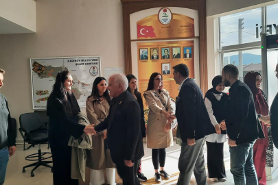 Kadıköy Belediye Başkanı Yılmaz Tavşan, personeliyle bayramlaştı