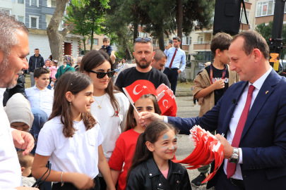 Çiftlikköy’de çocuklar 23 Nisan Şenliğinde eğlendi