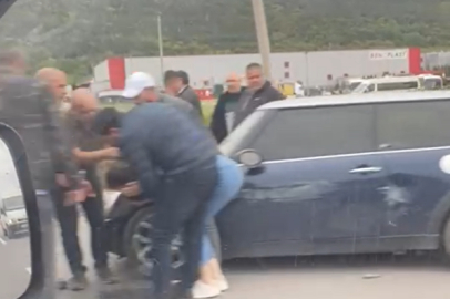 Yalova'da 2 araç çarpıştı 1 kişi yaralandı