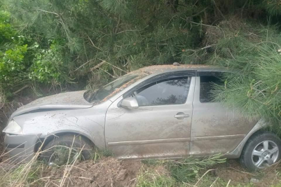 Yalova Subaşı’nda trafik kazası: araç rampaya uçtu