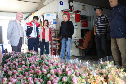 İl Tarım ve Orman Müdürü Parıldar, sahada Çiftçiler Günü’nü kutladı