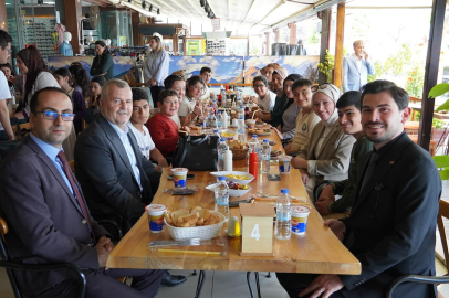 Armutlu Protokolü, özel öğrencilerle buluştu