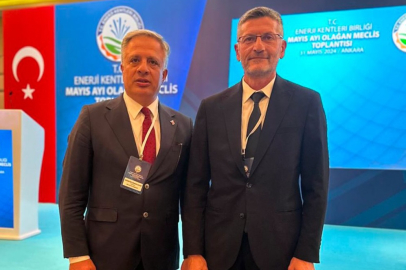Yalovalı başkanlar Ankara’da Enerji Kentler Birliği toplantısına katıldı