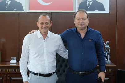 Başkan Adil Yele ziyaretçilerini ağırlamayı sürdürüyor