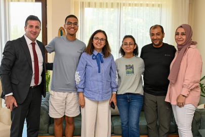 Vali Kaya’dan şehit ailelerine ziyaret: "Ne emaneti unuturuz ne de bizlere emanet edilenleri"