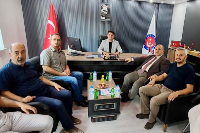 İl Sağlık Müdürü Karakuş, Türk Sağlık-Sen Şube Başkanı Çolak’a iade-i ziyarette bulundu