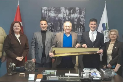 Yalova Kent Konseyi'nde fikir alışverişi