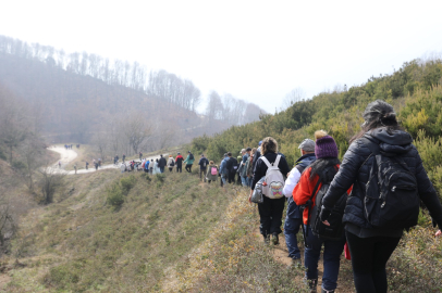 Yalova Belediyesi, doğa yürüyüşüne Höyüktepe-Sugören ile devam etti