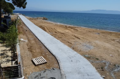 Yılandar Sahil Projesi'nde beton dökümü tamamlanmak üzere