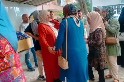 AK Parti Çiftlikköy Kadın Kolları, cenaze törenine katıldı