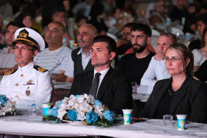 Altınova'da 15 Temmuz coşkusu ve duygu dolu anma