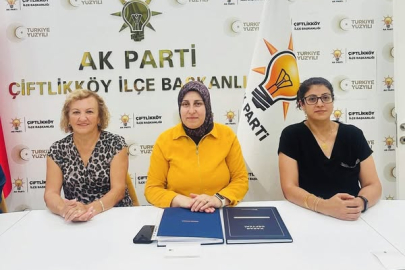 AK Parti Çiftlikköy Kadın Kolları Haftalık Olağan Toplantısını gerçekleştirdi
