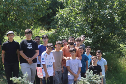 Kur’an Kursu öğrencileri Karaca Arboretum’a hayran kaldı