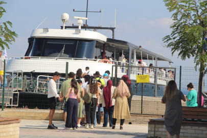 Adalar seferleri hafta sonu çok yoğun