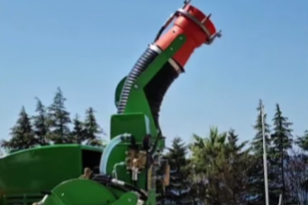 Son teknoloji ilaçlama makinesi Esenköy’de hizmete girdi