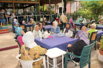Çınarcık’ta depremde hayatlarını kaybedenler unutulmadı