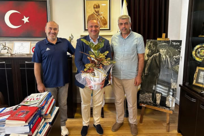 Minibüs Kooperatifi’nden Başkan Kurt’a teşekkür ziyareti