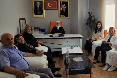 AK Parti Altınova Kadın Kolları’na anlamlı ziyaret