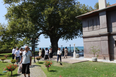 Yürüyen Köşk hafta sonu doldu taştı