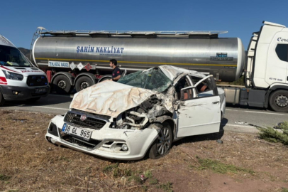 Süpürgelik’te iki otomobil çarpıştı! 2 yaralı
