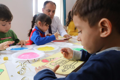 Yaklaşık 6 bin 700 öğrenci pazartesi günü ders başı yapacak