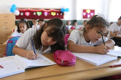 Okullarda uyum haftası başladı: 1. sınıflar için ilk ders zili çaldı