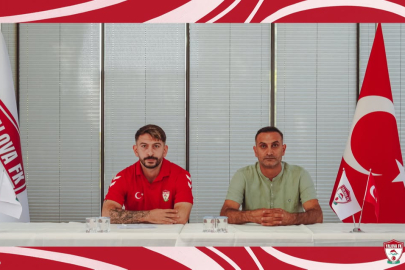 Yalova F.K.’da 2 imza daha