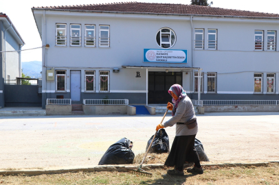 Çiftlikköy Belediyesi’nden okullara destek