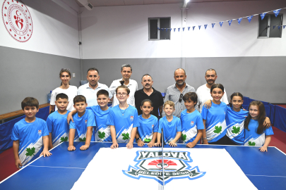 Yalova Belediyespor’un minik masa tenisçileri Düzce yolunda