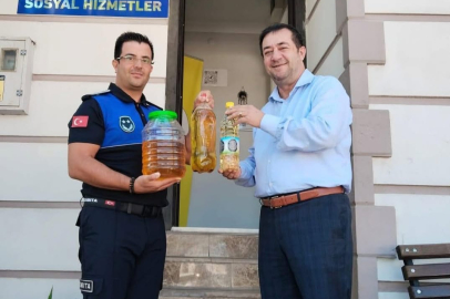 Subaşı Belediyesi'nden örnek proje: Atık yağ getirene ayçiçek yağı hediyesi